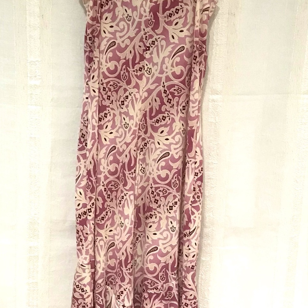 Chesley spaghetti strap pink burgundy midi dress